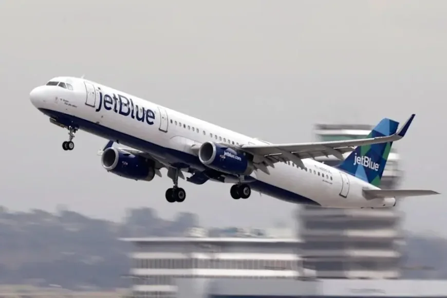 JetBlue plane makes emergency landing after losing altitude