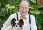 Iconic Adelaide radio presenter Leon Byner dies after battling leukemia