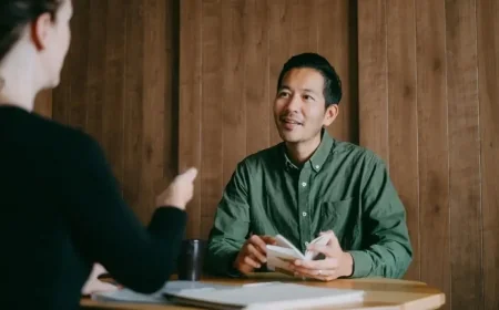 VC who bet on billion-dollar AI firm shares two red flags