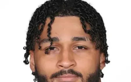 Cowboys second-year DE Marshawn Kneeland dies at 24