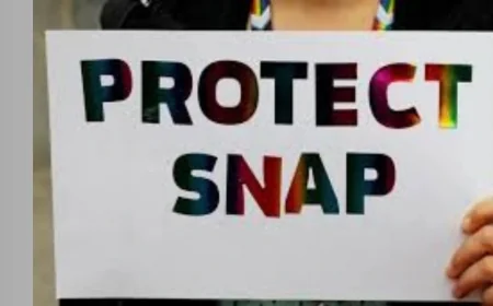 The Trump administration's order to offer full SNAP payments is blocked by the Supreme Court.