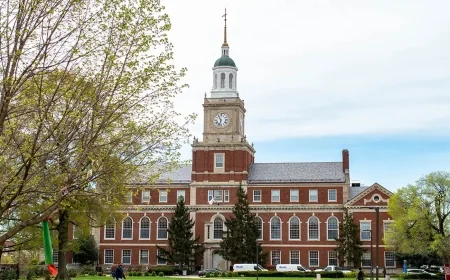 Violence targeting students on college campuses raises fears of outsiders