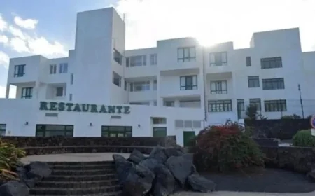 British Man Dies After Bannister Collapse in Lanzarote Fall