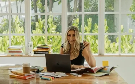 Get Ahead 30-year-old founder reached out to 100 strangers in 100 days