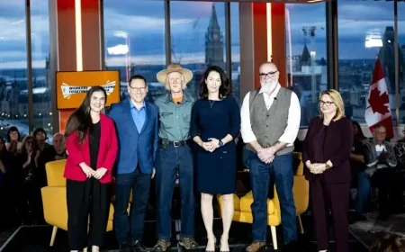 Some NDP leadership candidates report struggling to meet