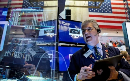 European Stocks Eye Lower Open Despite Wall Street Gains