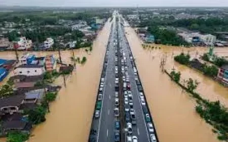 Deadly ‘300-Year’ Storm Devastates Thailand