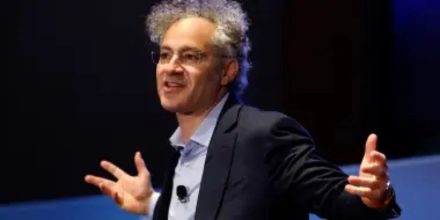 Alex Karp Calls Big Short Investor Michael Burry Crazy