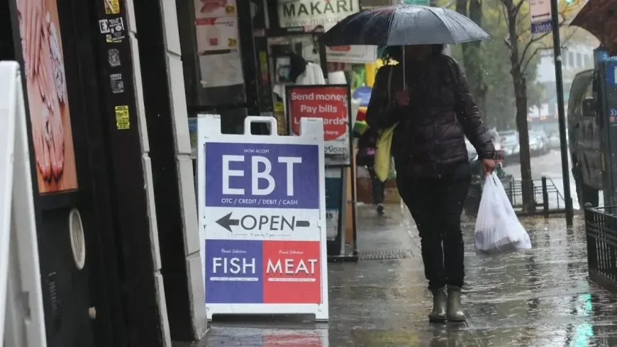 Trump admin moves to block full SNAP payments