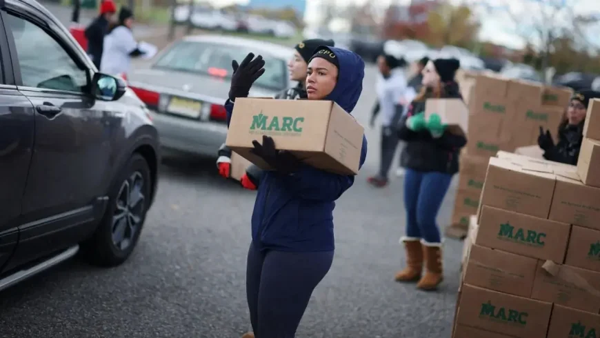 Consumer sentiment nears record low amid shutdown fears