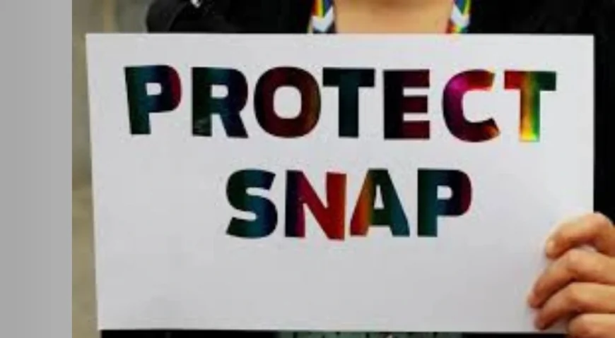 The Trump administration's order to offer full SNAP payments is blocked by the Supreme Court.