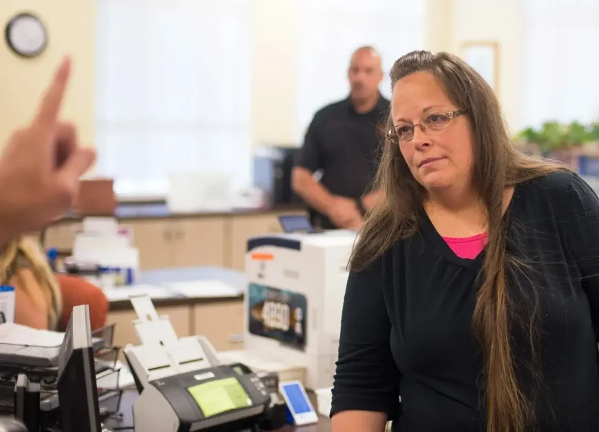 Supreme Court Rejects Kim Davis’ Same-Sex Marriage Appeal