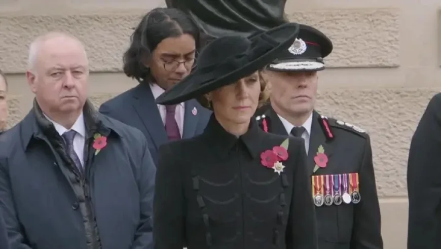 Kate and Queen Honor Armistice Day with Wreaths