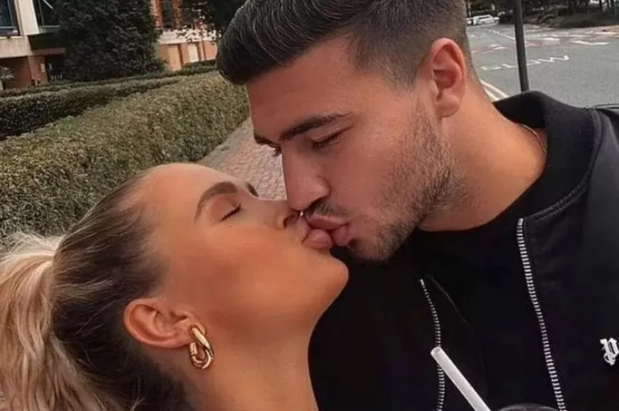 Molly-Mae Reveals Her Morning Bubbly Routine with Tommy Fury in a Statement to 'TMI'