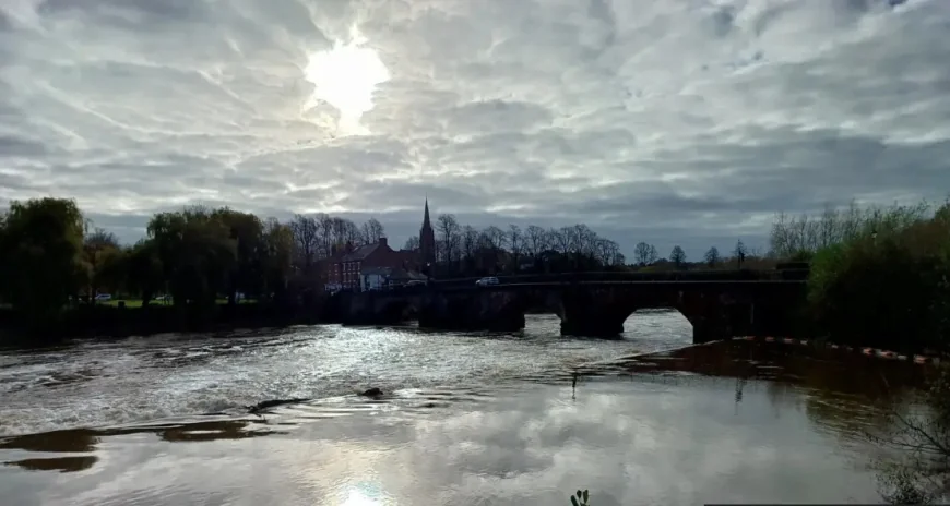 Snow Risk as Cold Snap Hits UK Amid Ongoing Flood Clear-up