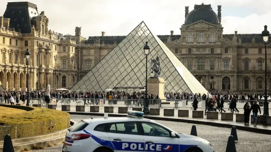 Four More Arrested in Paris Louvre Heist Case