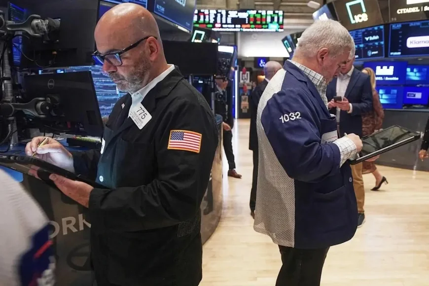 What the S&P 500 is hiding about the economy