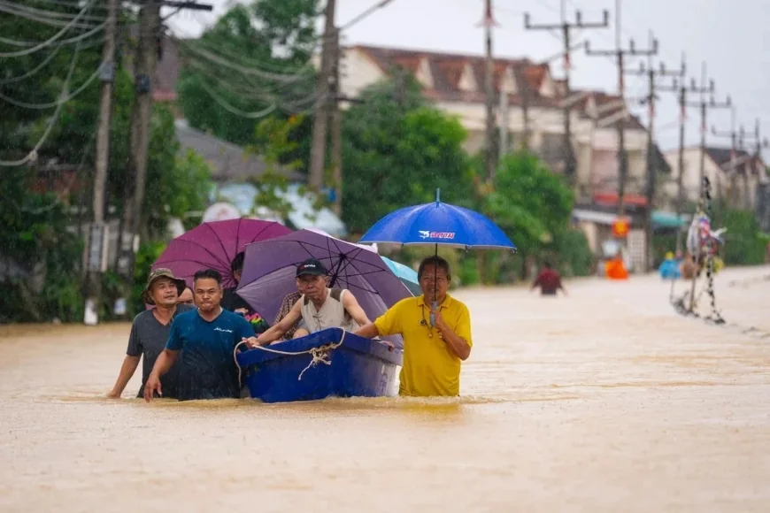Deadly ‘300-Year’ Storm Devastates Thailand