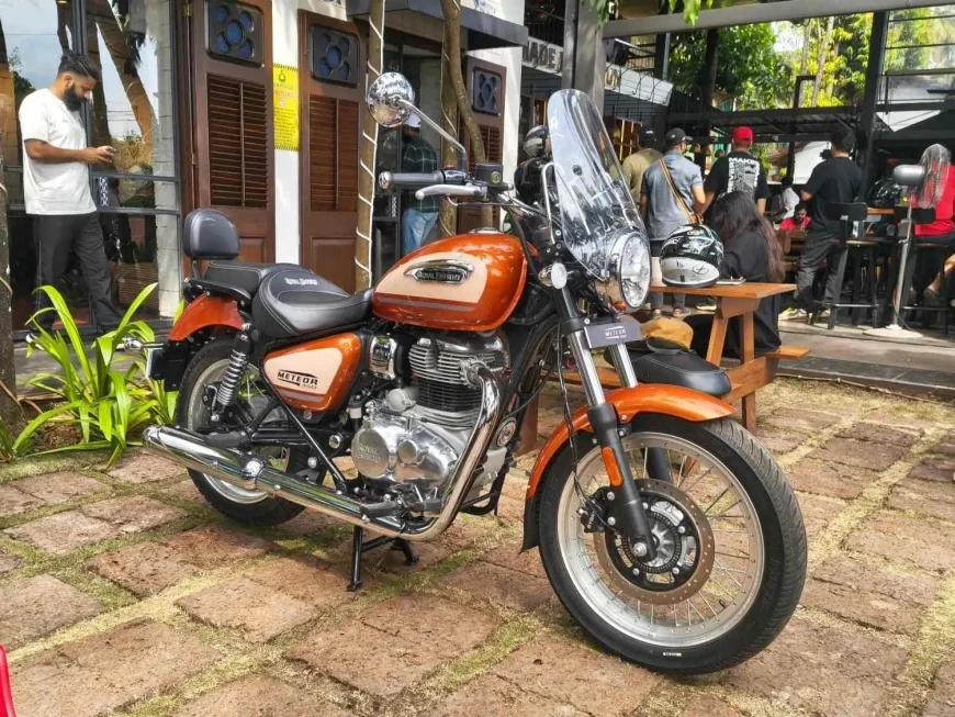 Royal Enfield Launches Meteor 350 Sundowner Orange