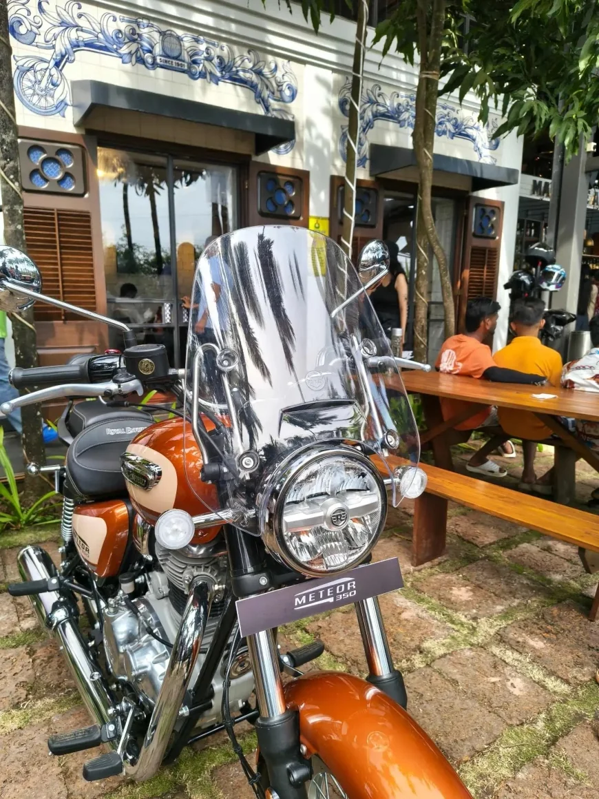 Royal Enfield Launches Meteor 350 Sundowner Orange