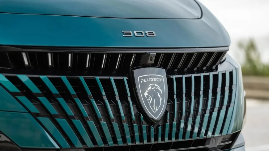 Peugeot E-308 Facelift More Range Lower Price and a Stronger