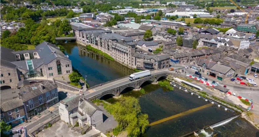 Earthquake rocks homes in northwest England