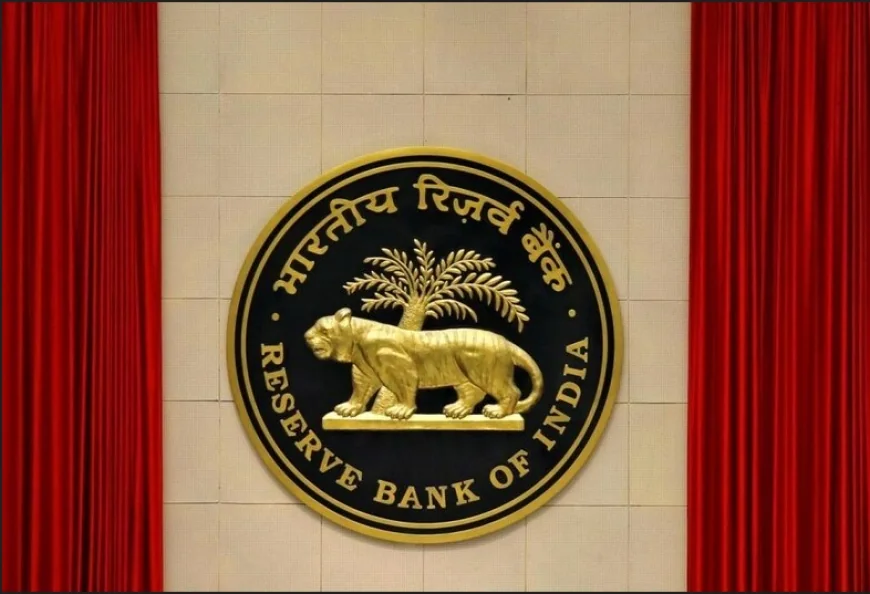 India Cuts Rates to 5.25% Amid Economic Weakness