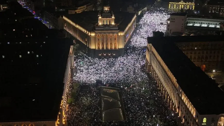 100,000 Protesters Force Bulgaria PM to Resign