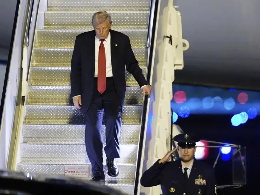 Trump, 79, Sparks Buzz After Awkward Air Force One Exit