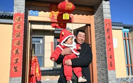 China’s Population Shrinks for 4th Year in a Row