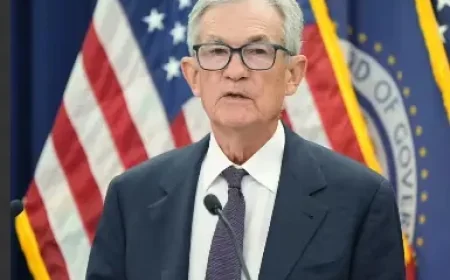 Fed Holds Rates, Flexes Its Independence — Markets Watch Closely