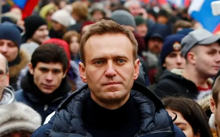 ‘Frog Toxin’ Bombshell: Allies Blame Russia for Navalny’s Death