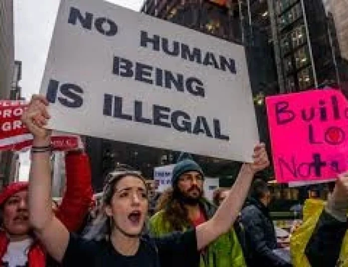 7 Key Facts on Immigration Fight Over Amnesty Deal