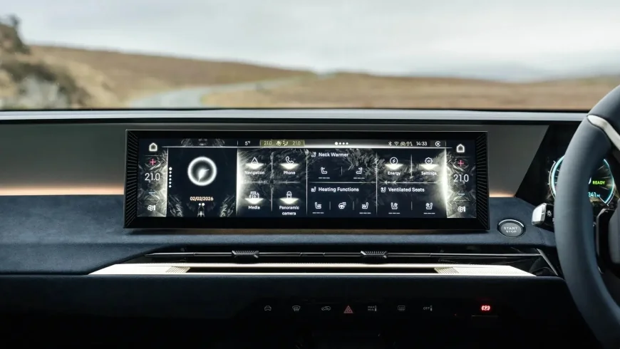 7 Reasons DS No 8 EV Dominates Luxury Hatchbacks