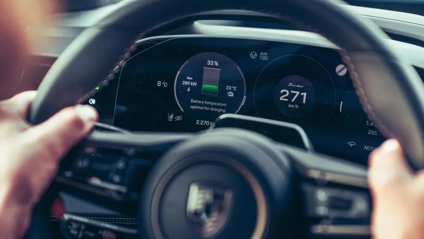 7 Jaw-Dropping Facts About the Electric Cayenne Turbo